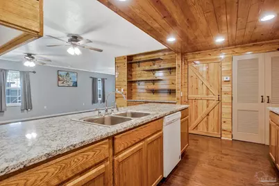6622 Hinote St, Milton, FL 32570 - Photo 16