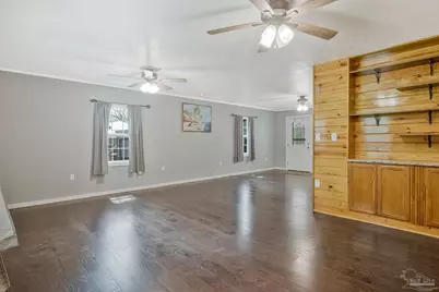 6622 Hinote St, Milton, FL 32570 - Photo 12