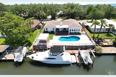 1125 Harbor Ln, Gulf Breeze, FL 32563 - Photo 1