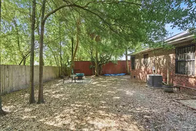 1420 N Davis Hwy, Pensacola, FL 32503 - Photo 32