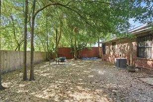 1420 N Davis Hwy, Pensacola, FL 32503 - Photo 32