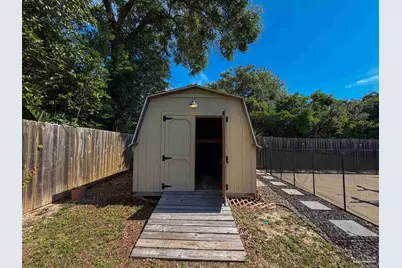 220 Cordoba St, Gulf Breeze, FL 32561 - Photo 48