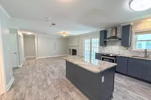 220 Cordoba St, Gulf Breeze, FL 32561 - Photo 10