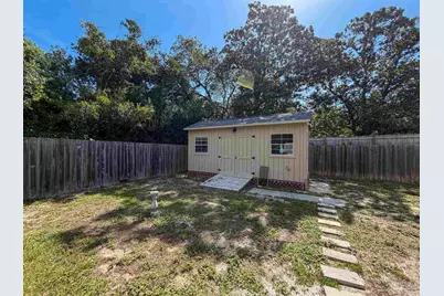 220 Cordoba St, Gulf Breeze, FL 32561 - Photo 52