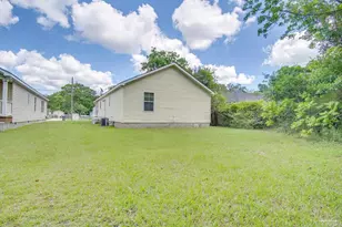 727 Bremen Ave, Pensacola, FL 32507 - Photo 32