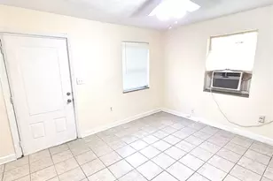 2 Ellis Dr, Pensacola, FL 32507 - Photo 4