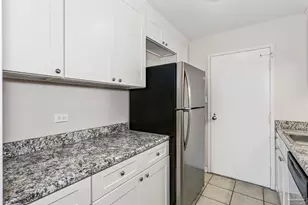 825 Bayshore Dr, Pensacola, FL 32507 - Photo 10