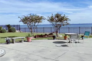 825 Bayshore Dr, Pensacola, FL 32507 - Photo 40