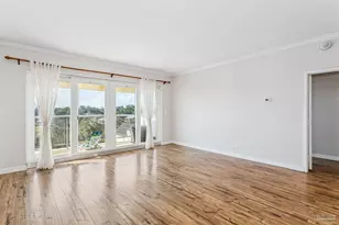 825 Bayshore Dr, Pensacola, FL 32507 - Photo 2