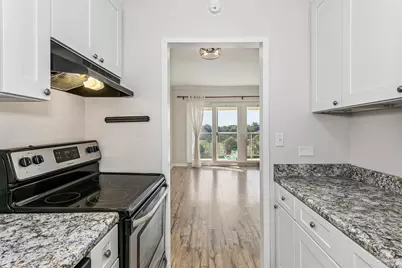 825 Bayshore Dr #405, Pensacola, FL 32507 - Photo 10