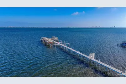 888 Sound Harbor Cir, Gulf Breeze, FL 32563 - Photo 56