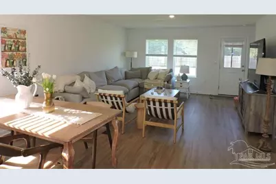 4664 Carlstrom Ln, Pensacola, FL 32507 - Photo 2