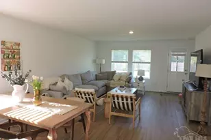 4664 Carlstrom Ln, Pensacola, FL 32507 - Photo 2