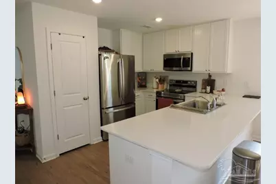 4664 Carlstrom Ln, Pensacola, FL 32507 - Photo 6