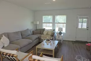 4664 Carlstrom Ln, Pensacola, FL 32507 - Photo 4