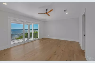 28 Baybridge Dr, Gulf Breeze, FL 32561 - Photo 52