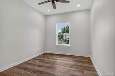 1106 N E St, Pensacola, FL 32501 - Photo 26