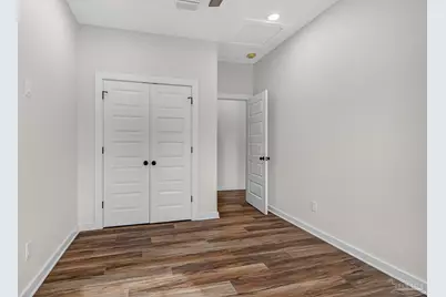 1106 N E St, Pensacola, FL 32501 - Photo 24