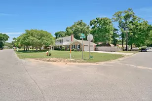 6210 Maybelle Dr, Pensacola, FL 32504 - Photo 68