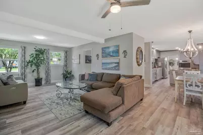 6210 Maybelle Dr, Pensacola, FL 32504 - Photo 4