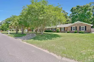 6210 Maybelle Dr, Pensacola, FL 32504 - Photo 1