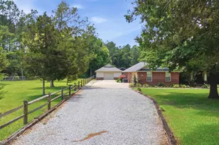 9105 Byrom Campbell Rd, Milton, FL 32571 - Photo 42