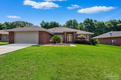 425 Tree Swallow Dr, Pensacola, FL 32503 - Photo 2