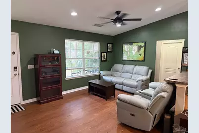 7262 Birdie Ln, Milton, FL 32570 - Photo 2