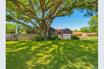 2636 Tinosa Cir, Pensacola, FL 32526 - Photo 2