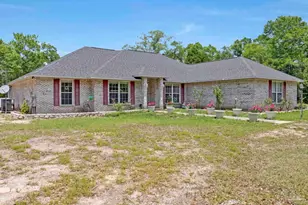 10686 Hatcher St, Milton, FL 32583 - Photo 1