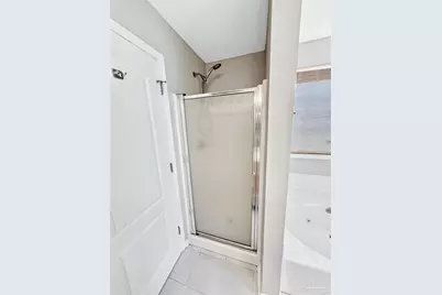 2121 Pin High Dr, Pensacola, FL 32526 - Photo 18