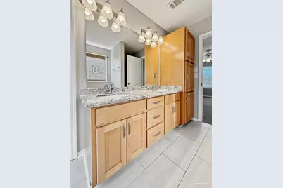 2121 Pin High Dr, Pensacola, FL 32526 - Photo 16