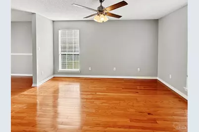 2121 Pin High Dr, Pensacola, FL 32526 - Photo 12