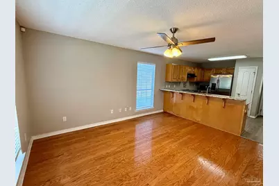 2121 Pin High Dr, Pensacola, FL 32526 - Photo 2