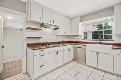 1701 Anderson St, Pensacola, FL 32503 - Photo 12