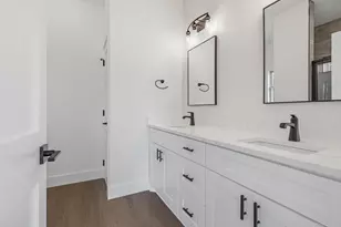 5724 Riviera Dr, Milton, FL 32583 - Photo 26