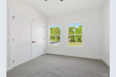 5724 Riviera Dr, Milton, FL 32583 - Photo 6