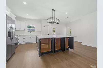 5724 Riviera Dr, Milton, FL 32583 - Photo 16