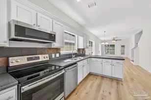 131 Wildflower Ln, Pensacola, FL 32514 - Photo 14