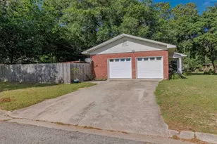 5806 Kendall Ave, Pensacola, FL 32506 - Photo 2
