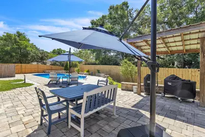 209 Shoreline Dr, Gulf Breeze, FL 32561 - Photo 4