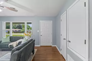100 S Savannah St, Pensacola, FL 32503 - Photo 12
