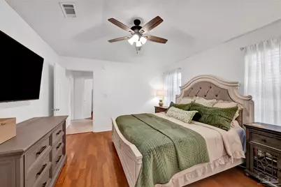 4806 Fairoaks Dr, Pace, FL 32571 - Photo 8
