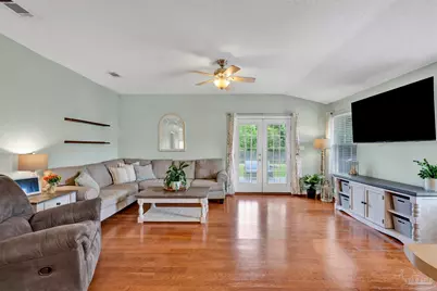 4806 Fairoaks Dr, Pace, FL 32571 - Photo 6