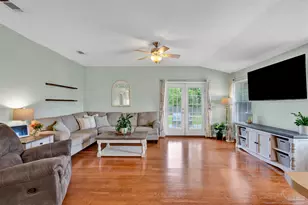 4806 Fairoaks Dr, Pace, FL 32571 - Photo 6