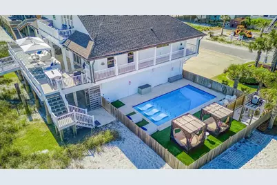 1304 Ariola Dr, Pensacola Beach, FL 32561 - Photo 12