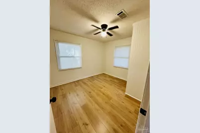6820 Malvern St, Pensacola, FL 32506 - Photo 8