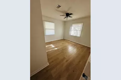 6820 Malvern St, Pensacola, FL 32506 - Photo 10