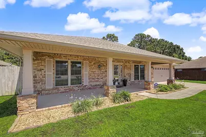1792 Twin Pine Blvd, Gulf Breeze, FL 32563 - Photo 2