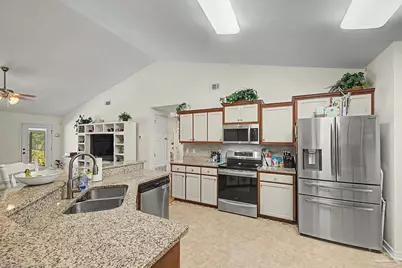 1792 Twin Pine Blvd, Gulf Breeze, FL 32563 - Photo 18